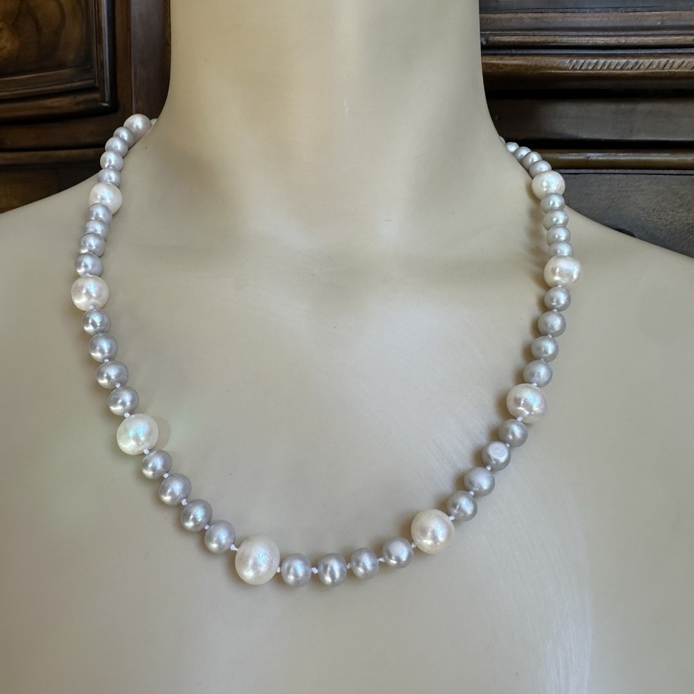 VTG Tahitian Cultured Pearl Necklace 20 Inch Gray Cream White 925 Sterling 41.7g